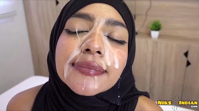 Indian Boy Fucks Muslim Hijabi Teen And Ejaculates On Her This Eid